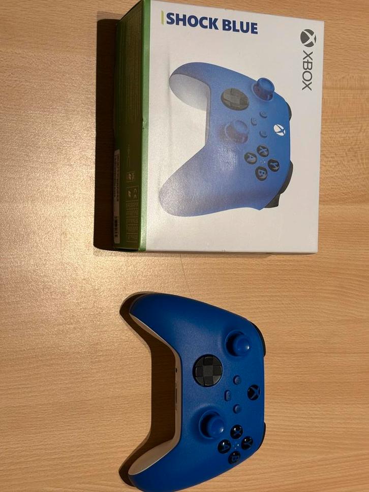 Xbox controller, Games en Spelcomputers, Spelcomputers | Xbox | Accessoires, Zo goed als nieuw, Xbox One, Xbox Series X, Xbox Series S