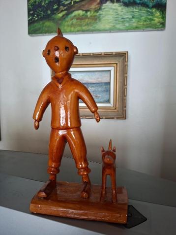 Tintin style Africain en bois verni, Enlèvement ou Envoi
