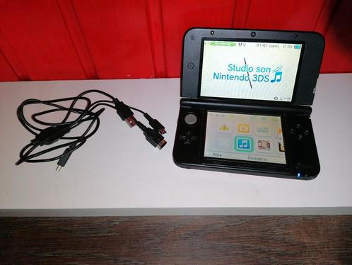 Console 3DSXL red, Consoles de jeu & Jeux vidéo, Consoles de jeu | Nintendo 2DS & 3DS, Utilisé, Enlèvement ou Envoi