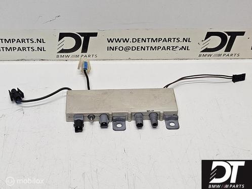 Antenne versterker FM BM24 BMW 5-serie E39 65258378090, Auto-onderdelen, Elektronica en Kabels, BMW, Gebruikt, Ophalen of Verzenden