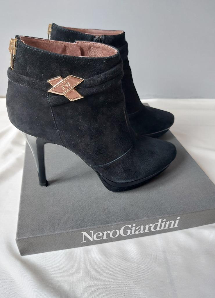 Enkellaarsjes, Nero Giardini, 1 of 2 keer gedragen, 38, Kleding | Dames, Schoenen, Zo goed als nieuw, Lage of Enkellaarzen, Zwart