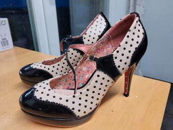 Dame Banned/38 schoenen/Zo goed als nieuw, Kleding | Dames, Schoenen, Ophalen of Verzenden, Zo goed als nieuw