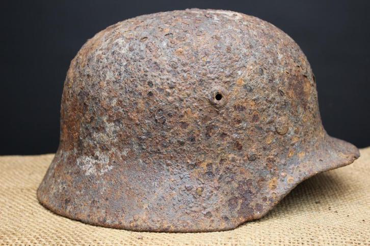 WW2 M40 Q64 Luftwaffe RELIC Normandië., Verzamelen, Militaria | Tweede Wereldoorlog, Luchtmacht, Helm of Baret, Ophalen of Verzenden