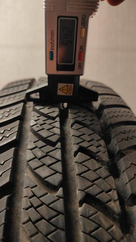 165/70r14 c 35€ per stuk met montage en balanceren, Auto-onderdelen, Vrachtwagen-onderdelen, Ophalen of Verzenden