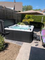 Jacuzzi te koop met waterpomp grand Atlantic, Enlèvement, Comme neuf, Couverture, Fixé