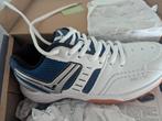 Sportshoenen Victor V300 Blauw *NIEUW* maat 39, Sport en Fitness, Badminton, Ophalen, Nieuw
