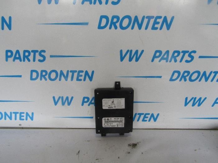 Module téléphone d'un Volkswagen Polo, Autos : Pièces & Accessoires, Électronique & Câbles, Volkswagen, Utilisé, 3 mois de garantie
