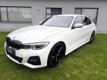 BMW 320iA M-Pack Laser/KeyLess/HeadUp/LiveCockpitPro/20" beschikbaar voor biedingen