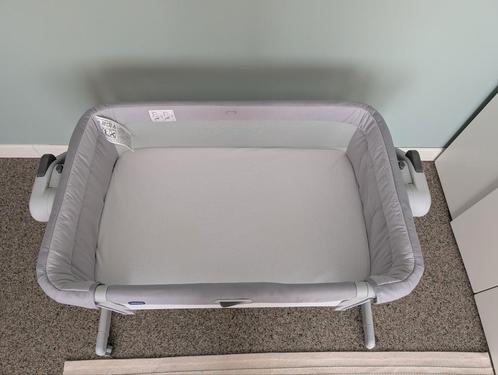 Chicco Next 2 Me Magic cosleeper + aerosleep topper, Kinderen en Baby's, Babywiegjes en Ledikanten, Zo goed als nieuw, Ophalen