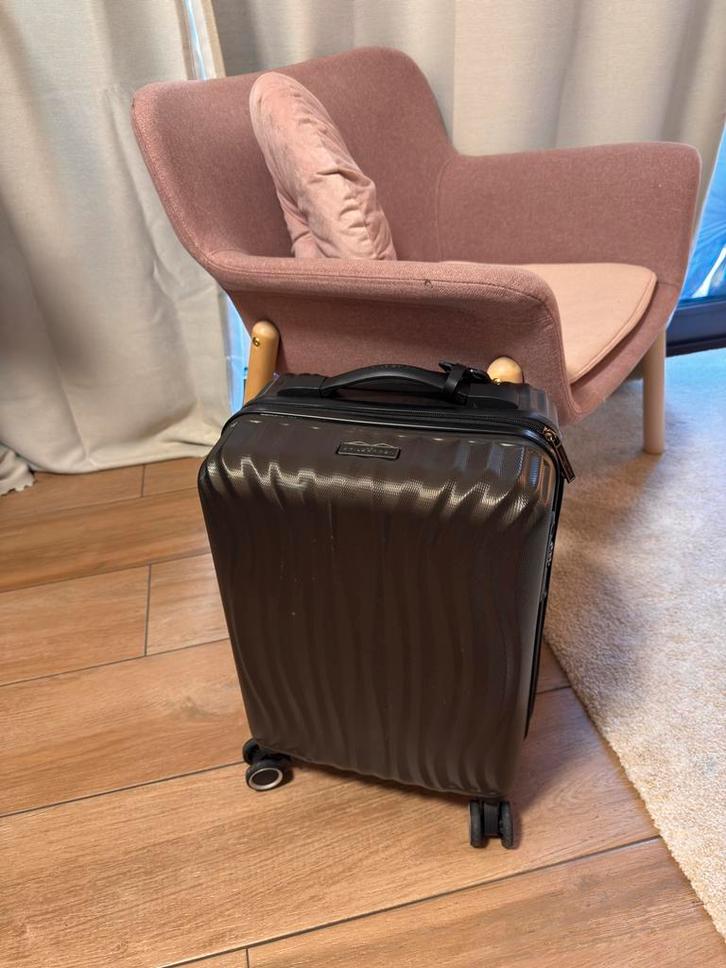 Trolleys/Reiskoffers in verschillende maten en kleuren, Handtassen en Accessoires, Koffers, Gebruikt, Ophalen