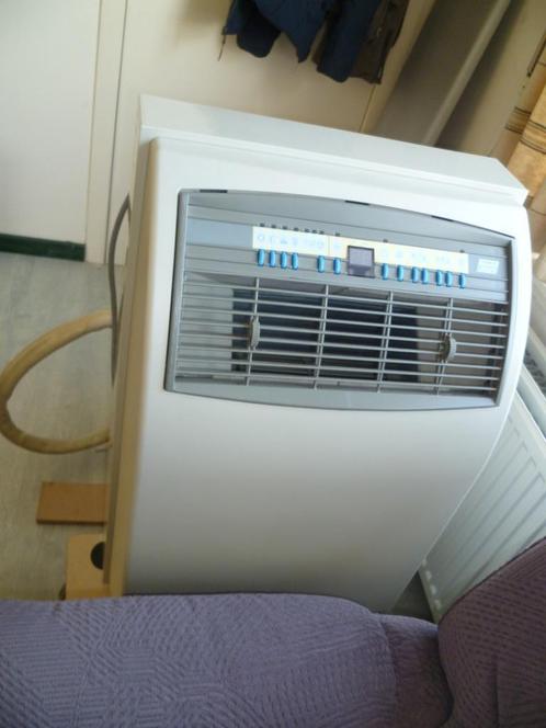 semi-split airco, Elektronische apparatuur, Airco's, Gebruikt, 60 tot 100 m³, 3 snelheden of meer, Koelen en Ontvochtigen, Ventileren