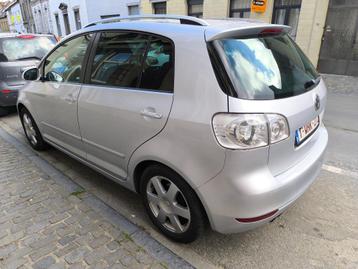Une très belle Volkswagen golf plus, Autos, Argent ou Gris, Achat, Beige, 5 portes