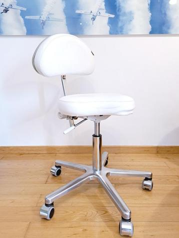 chaise professionnelle pour pédicure manucure esthéticienne, Enlèvement, Comme neuf