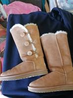 Ugg laarzen maat 40, Kleding | Dames, Schoenen, Ophalen of Verzenden, Zo goed als nieuw
