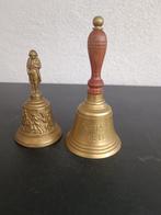 1 bronzen en 1 koperen tafelbel, Antiek en Kunst, Ophalen of Verzenden