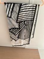 Sjaal Delvaux, Kleding | Dames, Mutsen, Sjaals en Handschoenen, Delvaux, Ophalen of Verzenden, Zo goed als nieuw, Sjaal