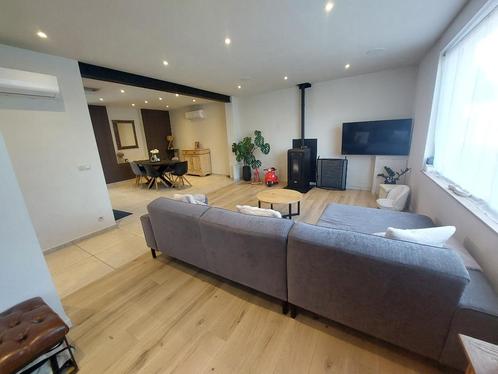Superbe maison 3 façade, Immo, Huizen en Appartementen te koop, Provincie Oost-Vlaanderen, 500 tot 1000 m², Hoekwoning, D