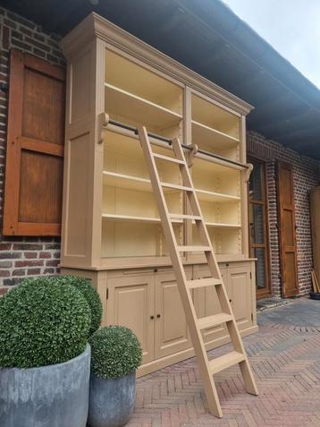 Prachtige teak boekenkast/bibliotheekkast GRATIS LEVERING  beschikbaar voor biedingen