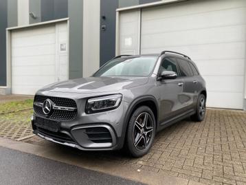 Mercedes-Benz GLB 180 AMG | Night | Trekhaak | Keyless | 7 z beschikbaar voor biedingen