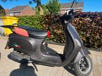 Iva 125cc scooter, Fietsen en Brommers, Brommers | Overige merken, Ophalen, 125 cc, Zo goed als nieuw