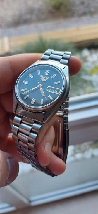 100% originele seiko 5 mechanisch en werkt beschikbaar voor biedingen