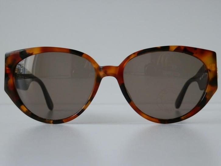 Jean Louis Scherrer zonnebril. Model Tampa., Handtassen en Accessoires, Zonnebrillen en Brillen | Dames, Zo goed als nieuw, Zonnebril
