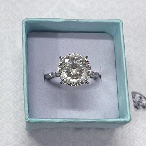 Nieuwe ring,5 karaat,diamanttest positief!, Handtassen en Accessoires, Ringen, Nieuw, Dame, 17 tot 18, Zilver, Zilver, Met edelsteen