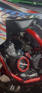 Cylindre 70cc complet + charbon + filtre à air- Perfect Ages, Vélos & Vélomoteurs, Enlèvement ou Envoi, Cylindre