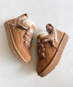 Ugg lowmel chestnut, Ophalen, Zo goed als nieuw