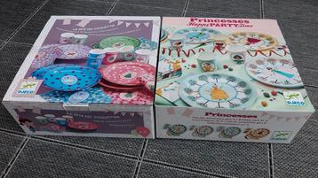 Set van 2 NIEUWE Djeco verjaardagsschaaldoosjes! beschikbaar voor biedingen