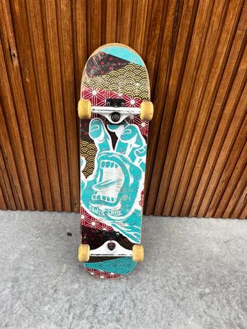 Skateboard Curb Skateshop Gent beschikbaar voor biedingen