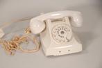 Wit Bakelieten PTT telefoon in werkende staat, Antiek en Kunst, Ophalen