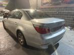BMW 520D 250 000klm 2006 BOIT AUTO TOI OUVRANT MARCHAND EXP, Automaat, 4 cilinders, Open dak, Leder