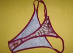 Luxe rode string maat S, Kleding | Dames, Verzenden, String