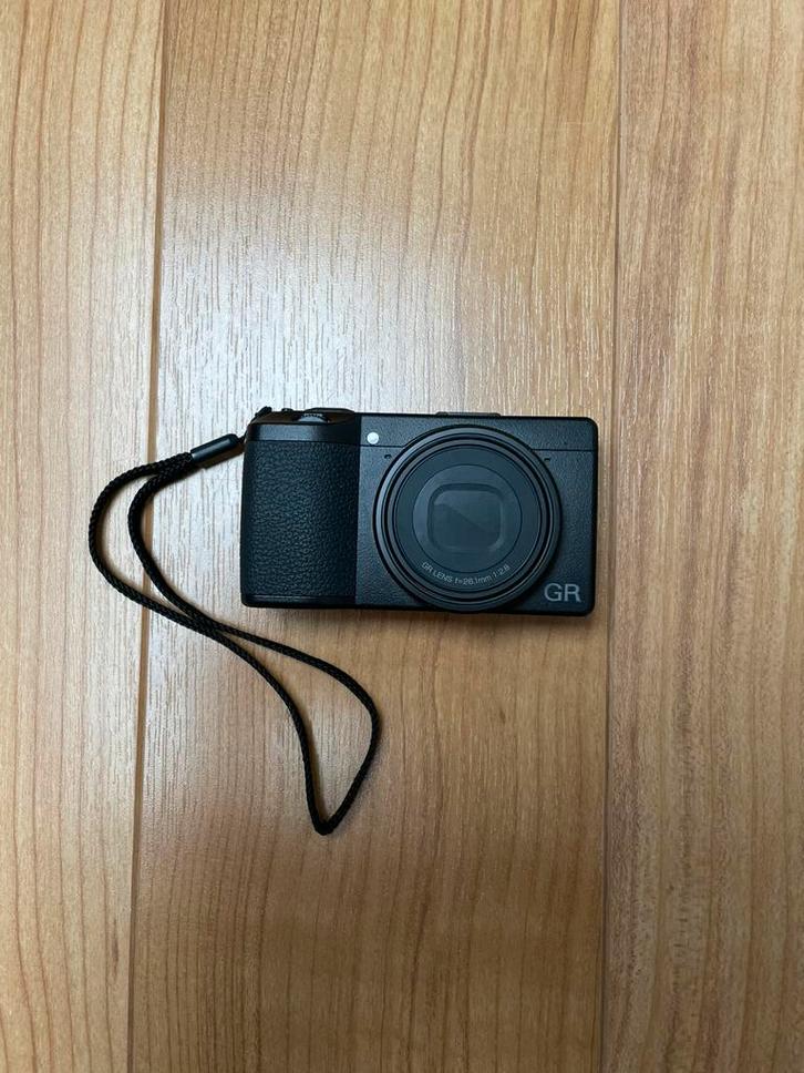Ricoh GR III x MET GARANTIE te koop, als NIEUW, Audio, Tv en Foto, Fotocamera's Digitaal, Nieuw, Compact, Overige Merken, Ophalen