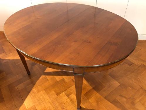 Table à manger ovale en acajou comme neuve ‼️, Antiquités & Art, Antiquités | Meubles | Tables, Enlèvement