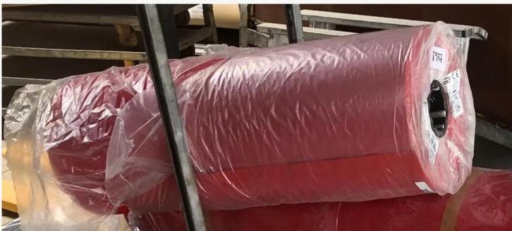 rode loper / beurstapijt 50 m2 nieuw, Zakelijke goederen, Horeca | Meubilair en Inrichting, Ophalen