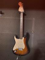Squier Stratocaster linkshandig, Muziek en Instrumenten, Snaarinstrumenten | Gitaren | Elektrisch, Ophalen, Zo goed als nieuw