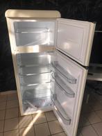 Mooie beginnersijskast met vriesvak, Elektronische apparatuur, Koelkasten en IJskasten, Ophalen, Zo goed als nieuw, Met vriesvak