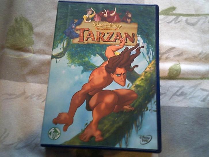 Disney classic films zonder nr deel 1, CD & DVD, DVD | Films d'animation & Dessins animés, Utilisé, Européen, Tous les âges, Enlèvement ou Envoi