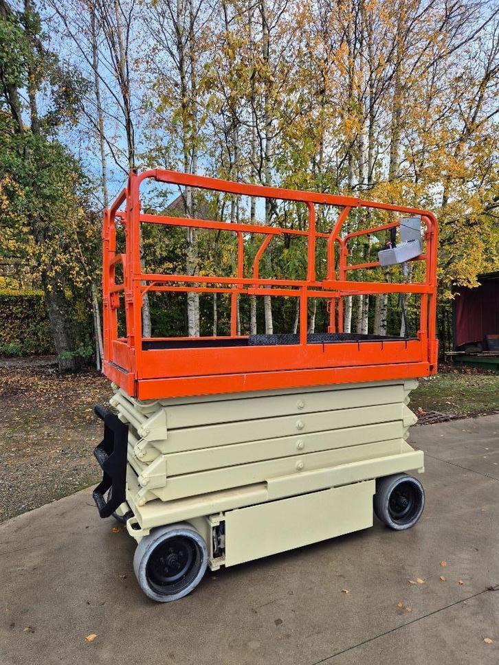 Schaarlift JLG, Zakelijke goederen, Machines en Bouw | Liften, Steigers en Ladders, Ophalen