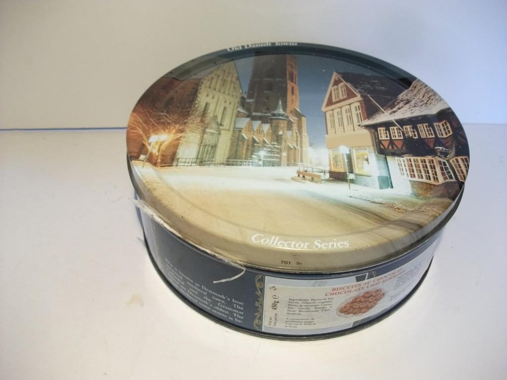 Blikken koekjesdoos "Old Danish Towns" in mooie staat, Ophalen of Verzenden, Gebruikt, Koek(jes), Overige merken