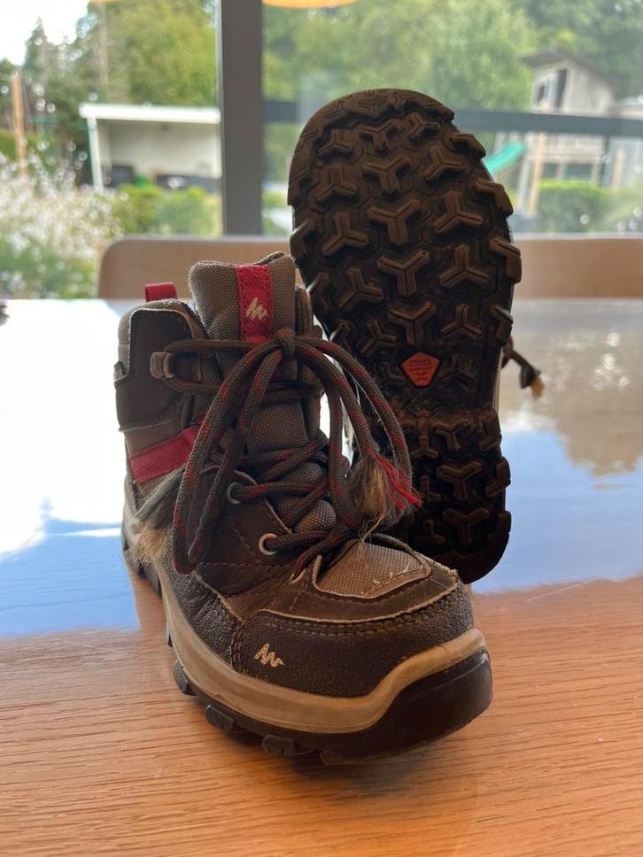 Quechua bergschoen (maat 29), Kinderen en Baby's, Kinderkleding | Schoenen en Sokken, Gebruikt, Schoenen, Jongen of Meisje, Ophalen of Verzenden