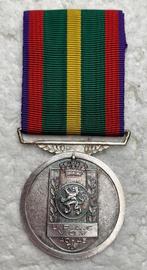 Medaille, Kon Ver Oudstrijders VerbroederingZilver med 40-45, Verzamelen, Ophalen of Verzenden, Landmacht, Lintje, Medaille of Wings