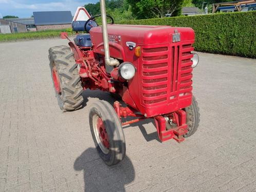 Farmall F 265 smalspoor diesel, Tuin en Terras, Grasmaaiers, Ophalen