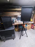 2 Speakers/Monitors Martin LE400 S (in flightcase), 500 tot 1000 watt, P.A., Gebruikt, Ophalen