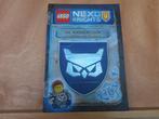 NIEUWSTAAT / De Riddercode. Handboek van de vazal LEGO -, Ophalen of Verzenden, Zo goed als nieuw, John Derevlany, Fictie