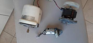 Elektrische EL motor elektro motortje 220V en 12V beschikbaar voor biedingen