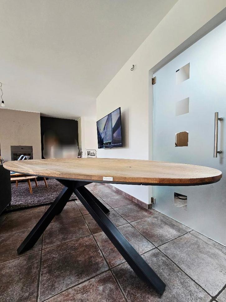 XOOON COLOMBO - Table SàM / Eettafel, Huis en Inrichting, Tafels | Eettafels, Zo goed als nieuw, 100 tot 150 cm, 200 cm of meer