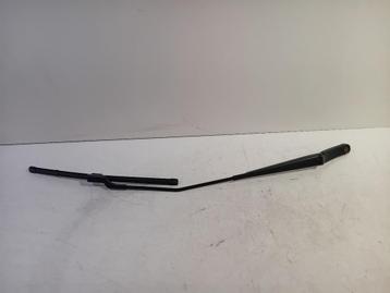 RUITENWISSERARM RECHTS VOOR Seat Ibiza V (KJB) (6F1955410A) beschikbaar voor biedingen